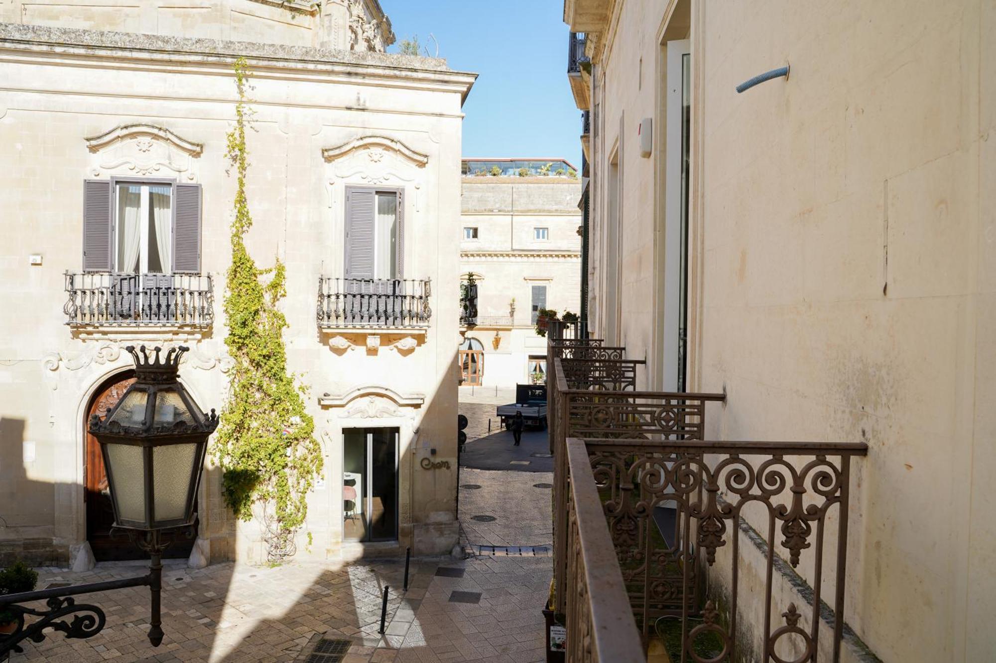 Suite Home D'Aragona レッチェ エクステリア 写真