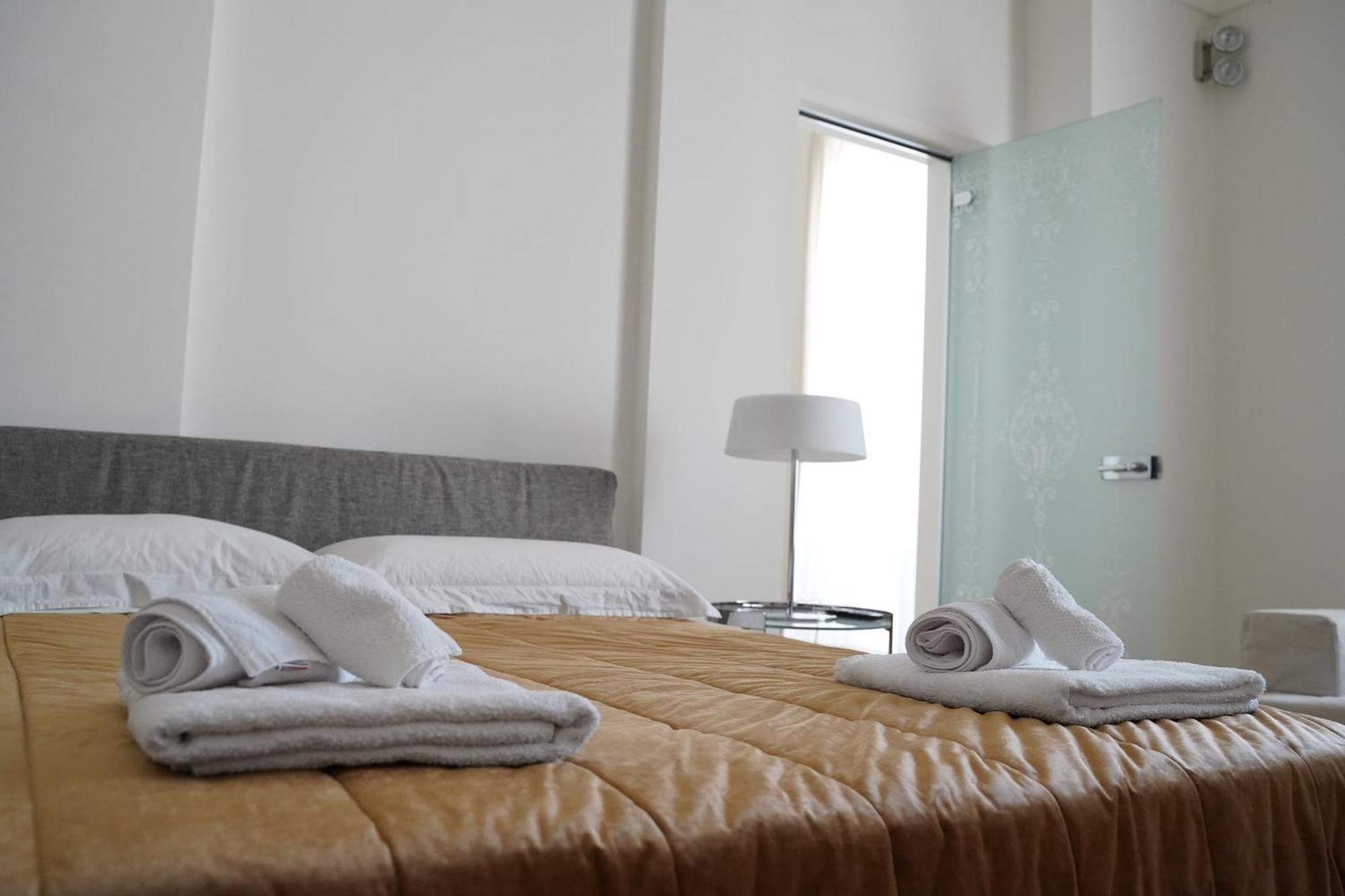 Suite Home D'Aragona レッチェ エクステリア 写真