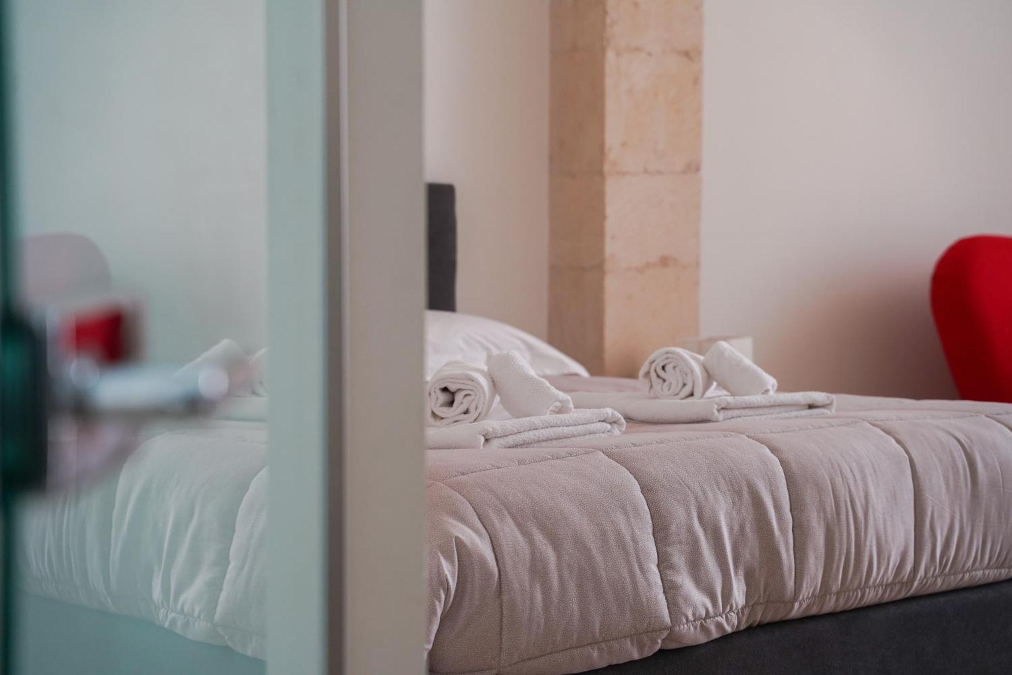 Suite Home D'Aragona レッチェ エクステリア 写真
