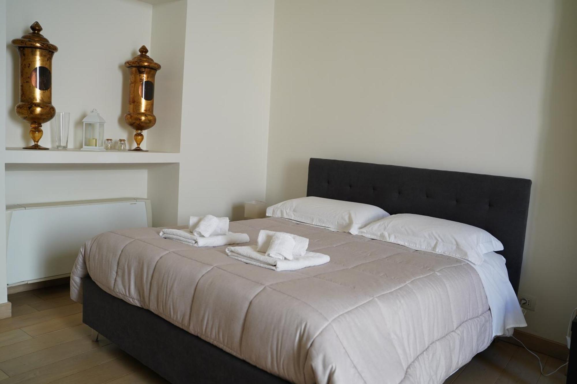 Suite Home D'Aragona レッチェ エクステリア 写真